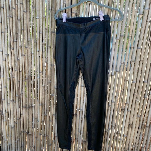 Blank NYC Women's Vegan Leather Black Leggings Size 26 - Picture 3 of 7